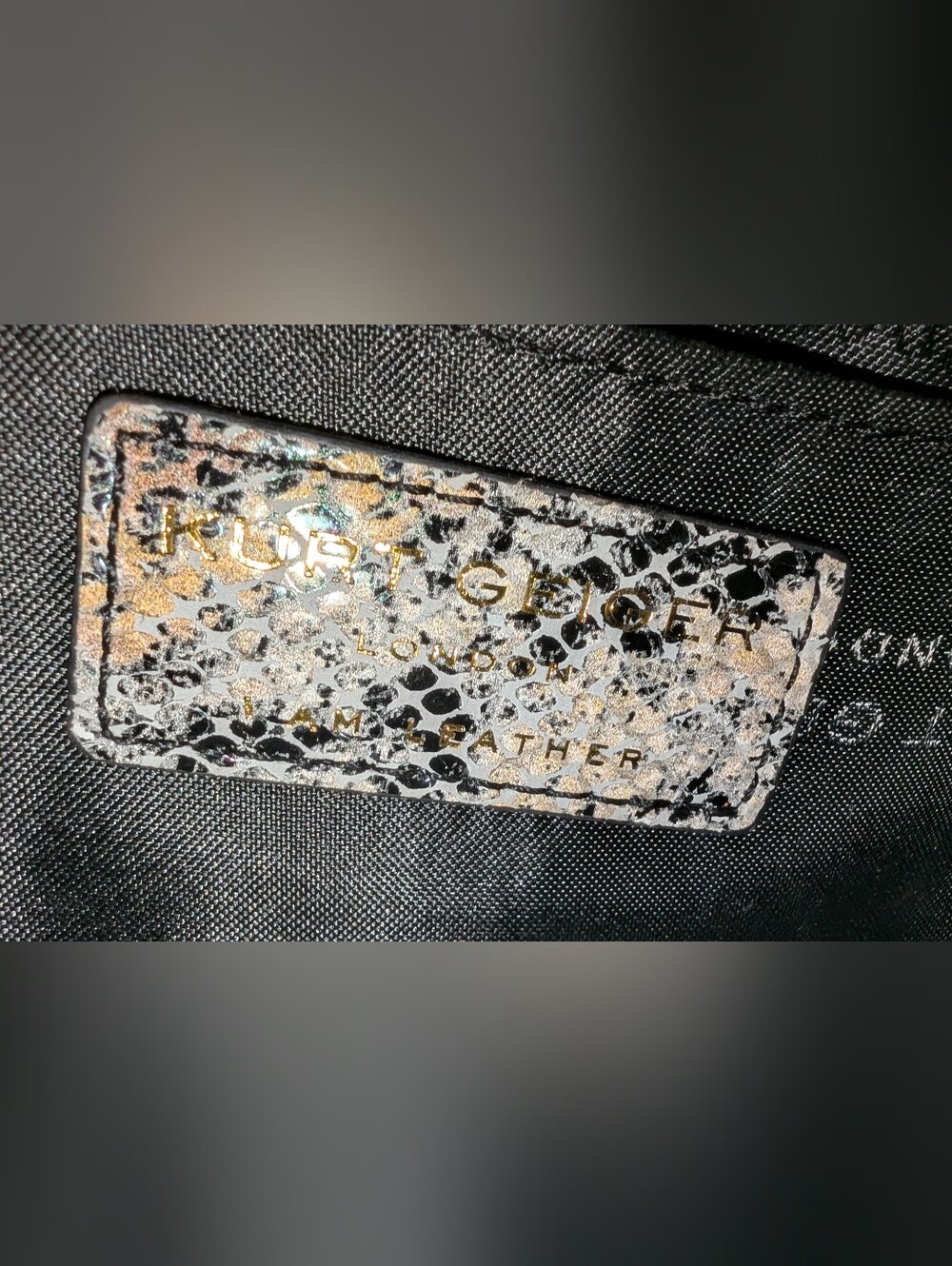 Kurt Geiger Snake Print Bag - Picture 12 of 12